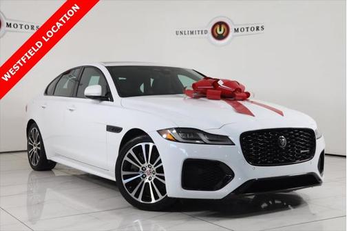 2022 Jaguar XF R-Dynamic SE P300 AWD Automatic