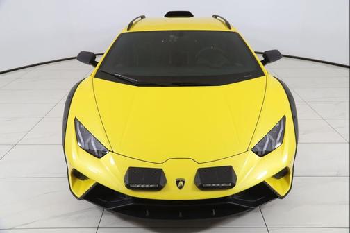 2024 Lamborghini Huracan Sterrato 