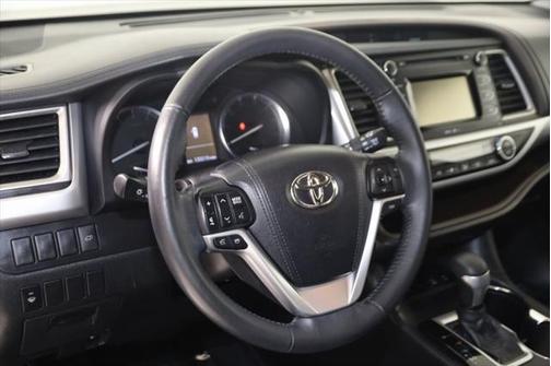 2015 Toyota Highlander LE Plus