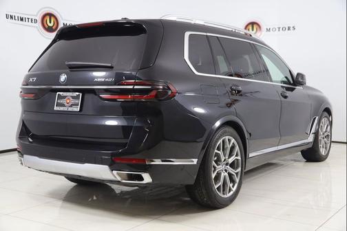 2023 BMW X7 xDrive40i