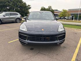 Blue 2020 Porsche Cayenne Cayenne