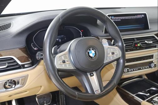 2020 BMW 745e xDrive iPerformance