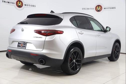 Silverstone Gray Metallic 2019 Alfa Romeo Stelvio Base