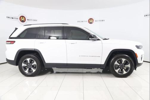 2023 Jeep Grand Cherokee 4xe Base