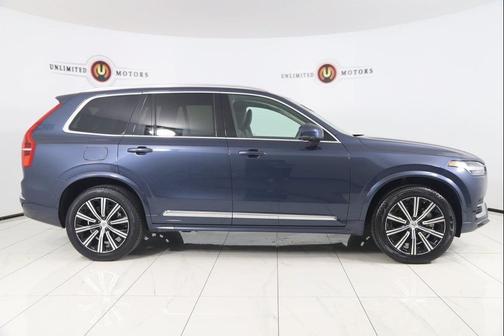 2024 Volvo XC90 B6 Plus Bright Theme 7-Seater