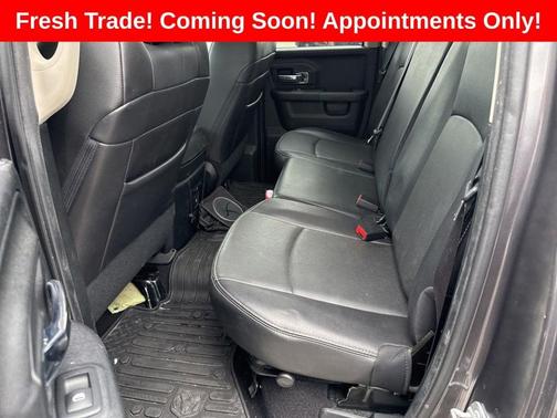 Granite Crystal Metallic Clearcoat 2016 RAM 1500 Laramie