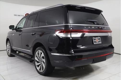 2022 Lincoln Navigator Reserve
