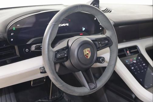 2023 Porsche Taycan GTS