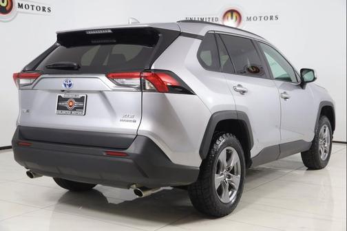 2023 Toyota RAV4 Hybrid XLE