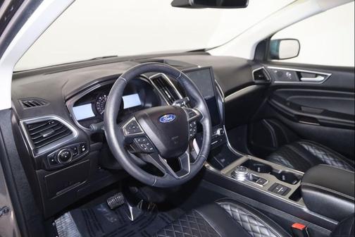 Carbonized Gray Metallic 2023 Ford Edge Titanium
