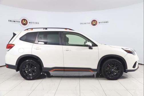 Crystal White Pearl 2023 Subaru Forester Sport