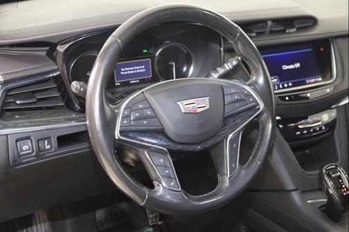 2020 Cadillac XT5 Premium Luxury