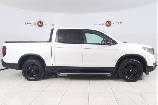 2022 Honda Ridgeline Black