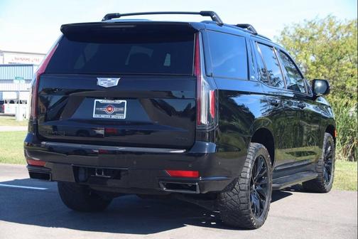 2023 Cadillac Escalade Sport