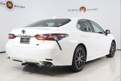 2021 Toyota Camry SE