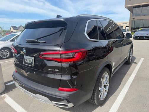 Black Sapphire Metallic 2020 BMW X5 xDrive40i