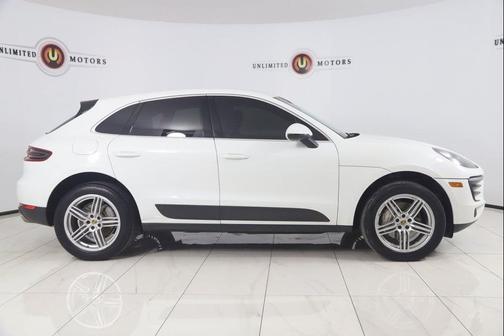 2015 Porsche Macan S