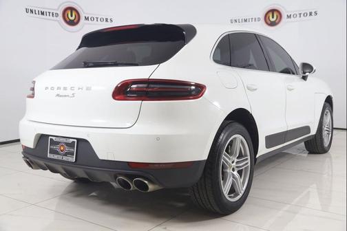 2015 Porsche Macan S