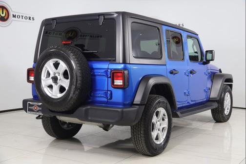 2022 Jeep Wrangler Unlimited Sport