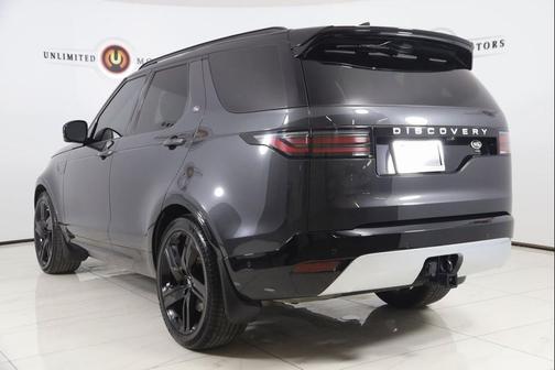 2023 Land Rover Discovery P360 Metropolitan Edition