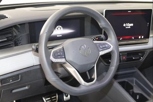 2025 Volkswagen Tiguan 2.0T SE R-Line Black 4MOTION