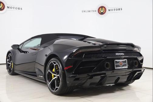 2023 Lamborghini Huracan EVO Spyder RWD