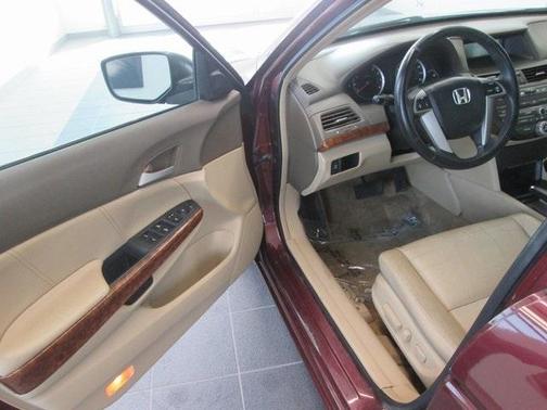 2009 Honda Accord EX-L for sale in Standish, MI - image 11