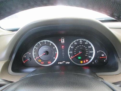 2009 Honda Accord EX-L for sale in Standish, MI - image 19