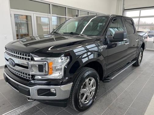 Photo 3 of 46 of 2019 Ford F-150 XLT