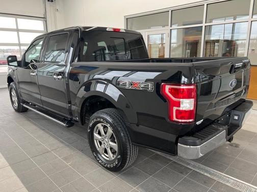 Photo 4 of 46 of 2019 Ford F-150 XLT