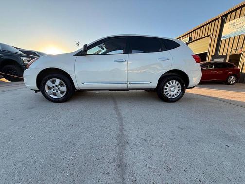 2014 Nissan Rogue Select S