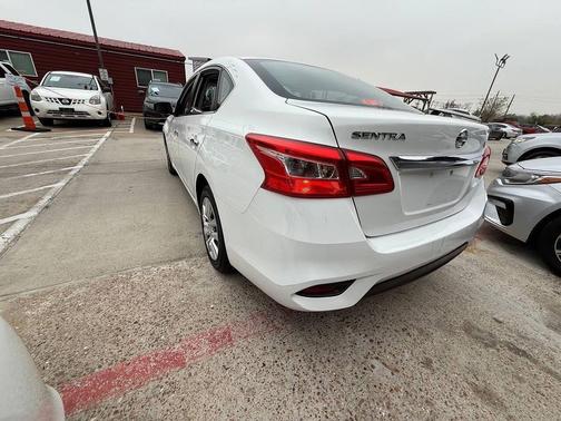 2017 Nissan Sentra SV