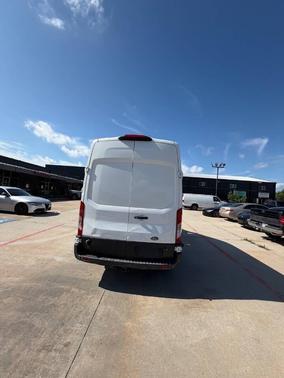 Oxford White 2018 Ford Transit-350 Base