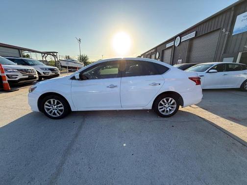 2017 Nissan Sentra SV