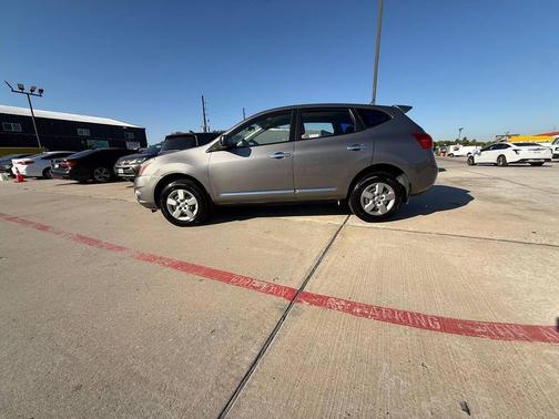 2013 Nissan Rogue S