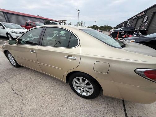 2002 Lexus ES 300 Base