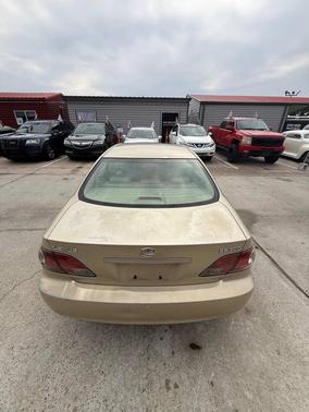 2002 Lexus ES 300 Base