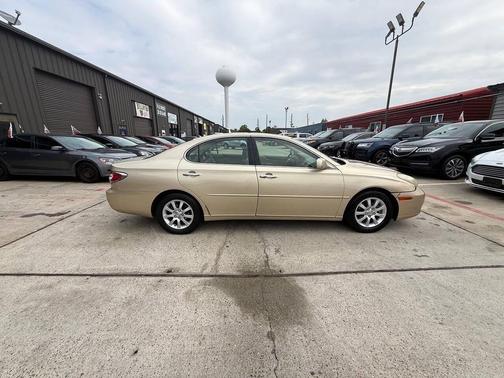 2002 Lexus ES 300 Base