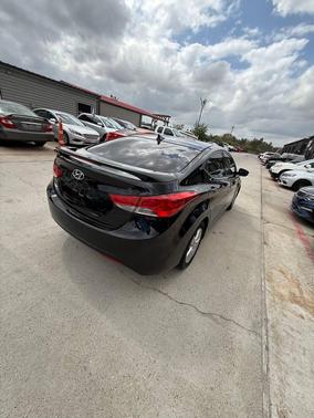 2013 Hyundai ELANTRA Limited