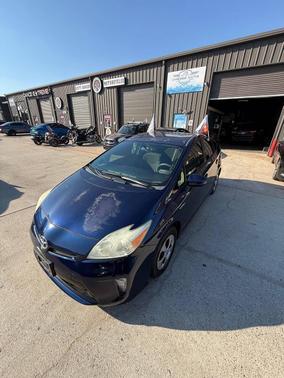 2014 Toyota Prius Two