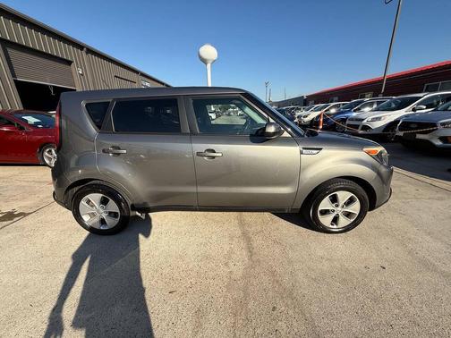 2015 Kia Soul Base