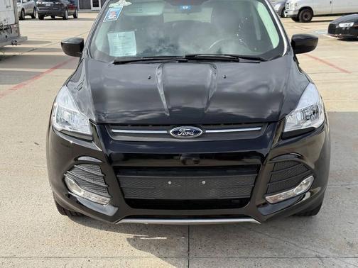 Shadow Black 2016 Ford Escape SE