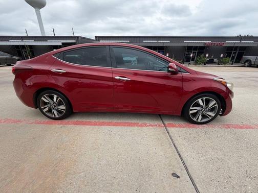 Scarlet Red Pearl 2016 Hyundai ELANTRA Limited