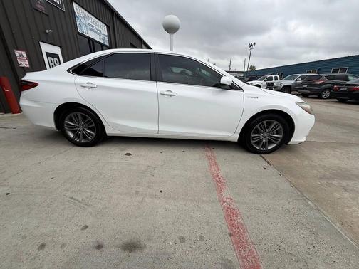 2015 Toyota Camry Hybrid SE