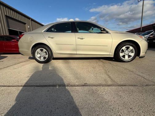 2015 Chevrolet Malibu 1LS