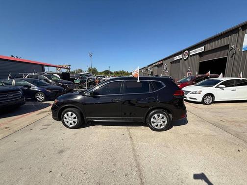 2017 Nissan Rogue S
