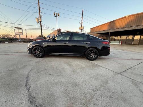 2019 Kia Optima SX Turbo