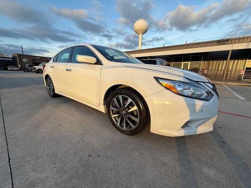 2017 Nissan Altima 2.5 SV