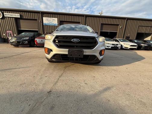 2019 Ford Escape S