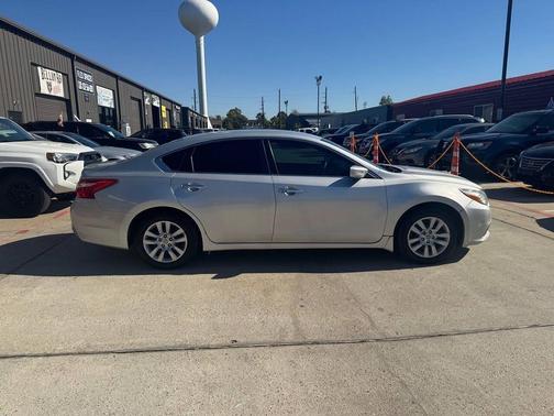 2016 Nissan Altima 2.5 S